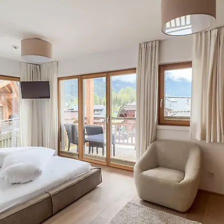 公寓 Luxus Poolblick - Mit Eigener Sauna By Interhome