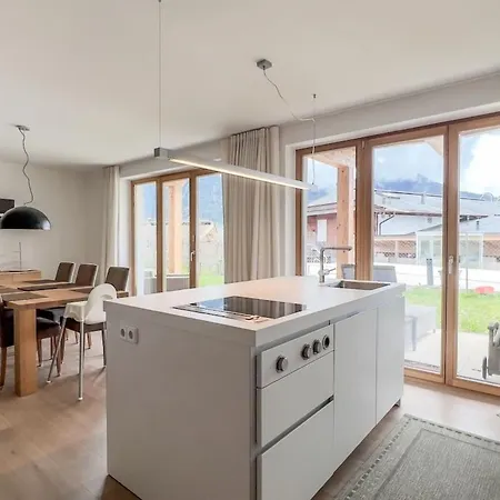 Luxus Poolblick - Mit Eigener Sauna By Interhome Appartement