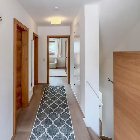 Luxus Poolblick - Mit Eigener Sauna By Interhome Appartement